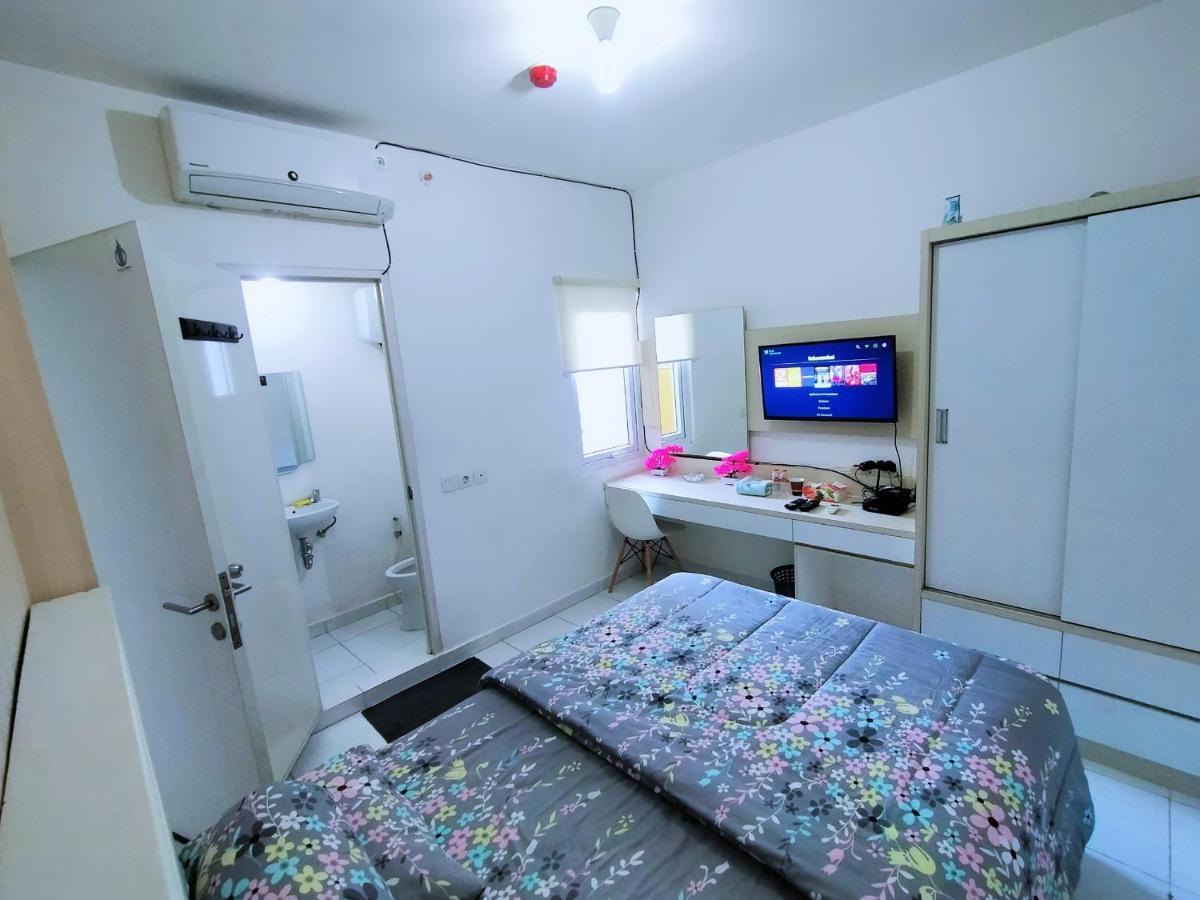 Aero Room Tangerang Exteriör bild
