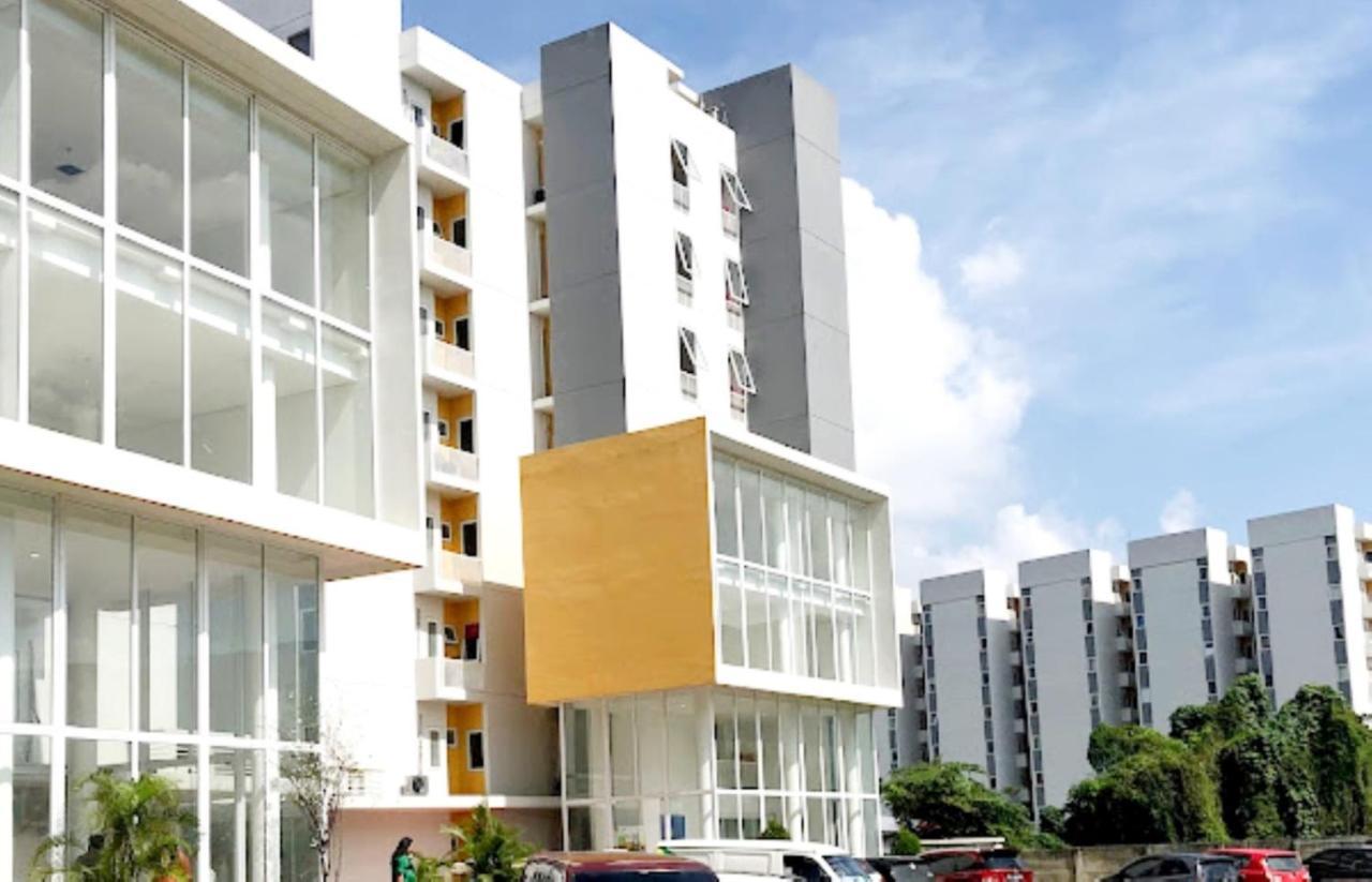 Aero Room Tangerang Exteriör bild