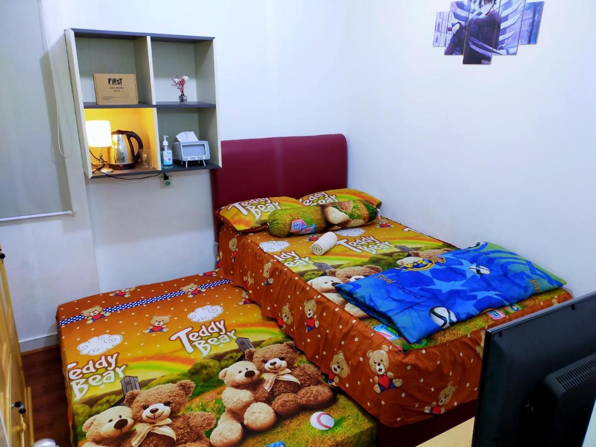 Aero Room Tangerang Exteriör bild