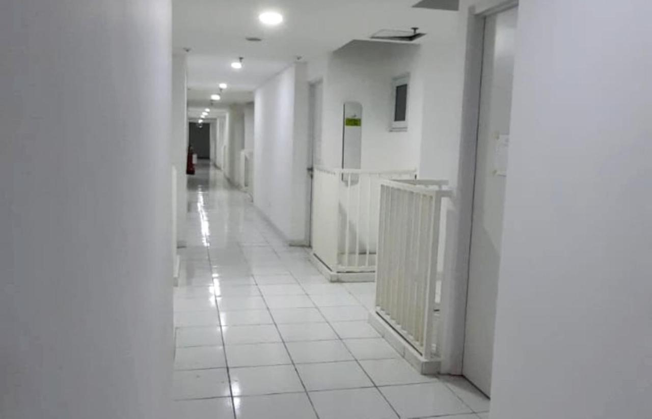 Aero Room Tangerang Exteriör bild