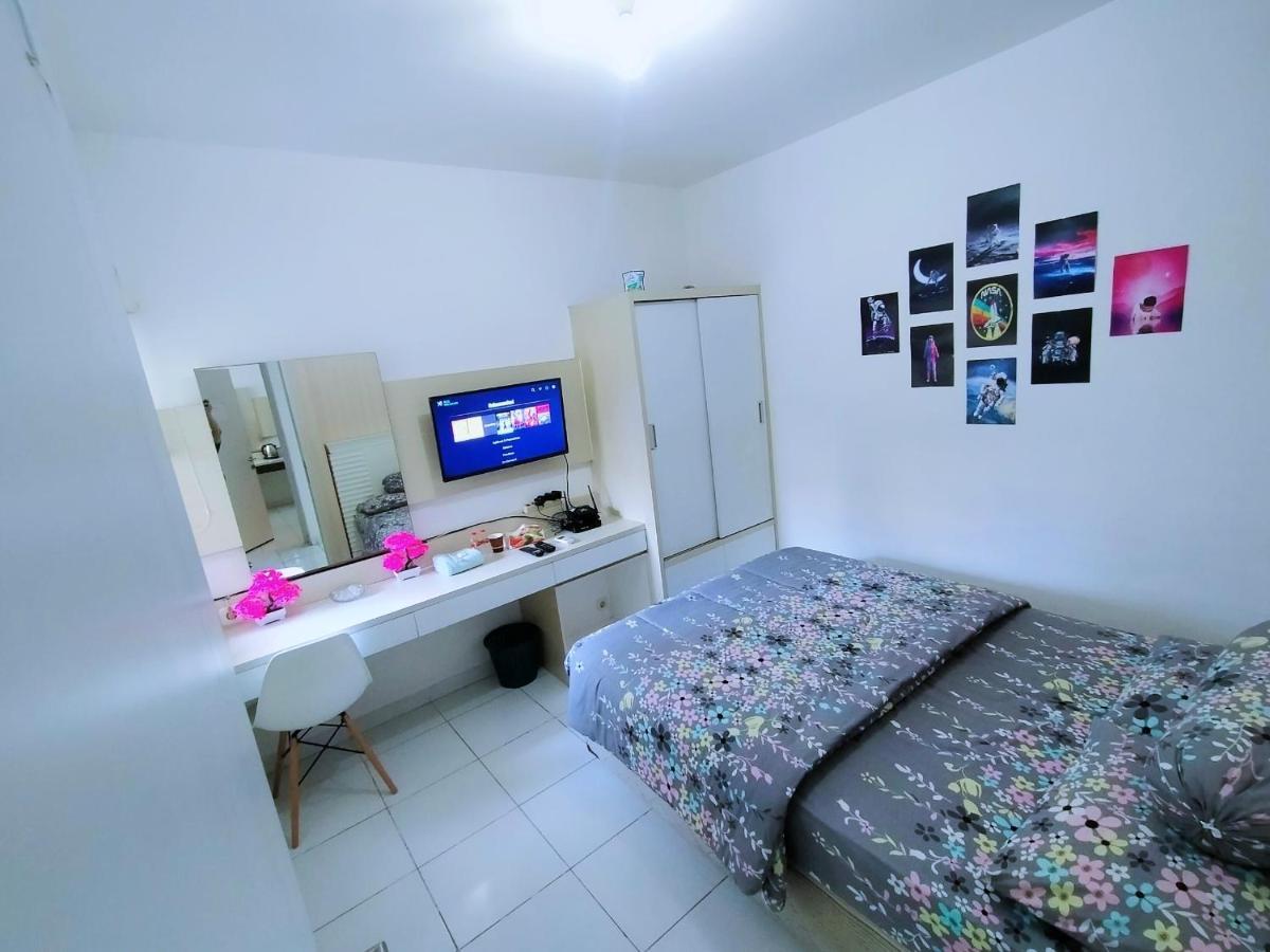 Aero Room Tangerang Exteriör bild